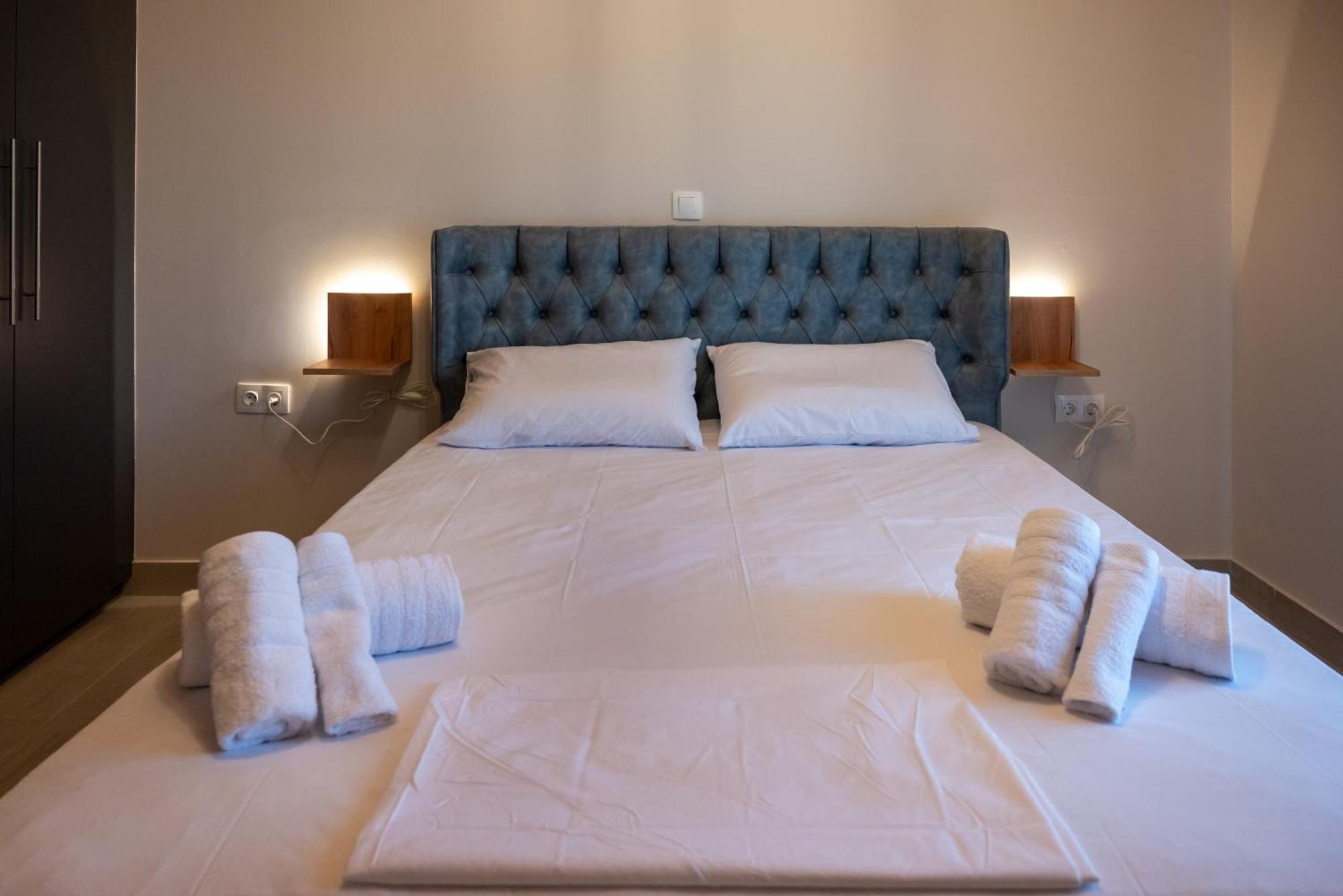 Paradise Apartments Artemida エクステリア 写真