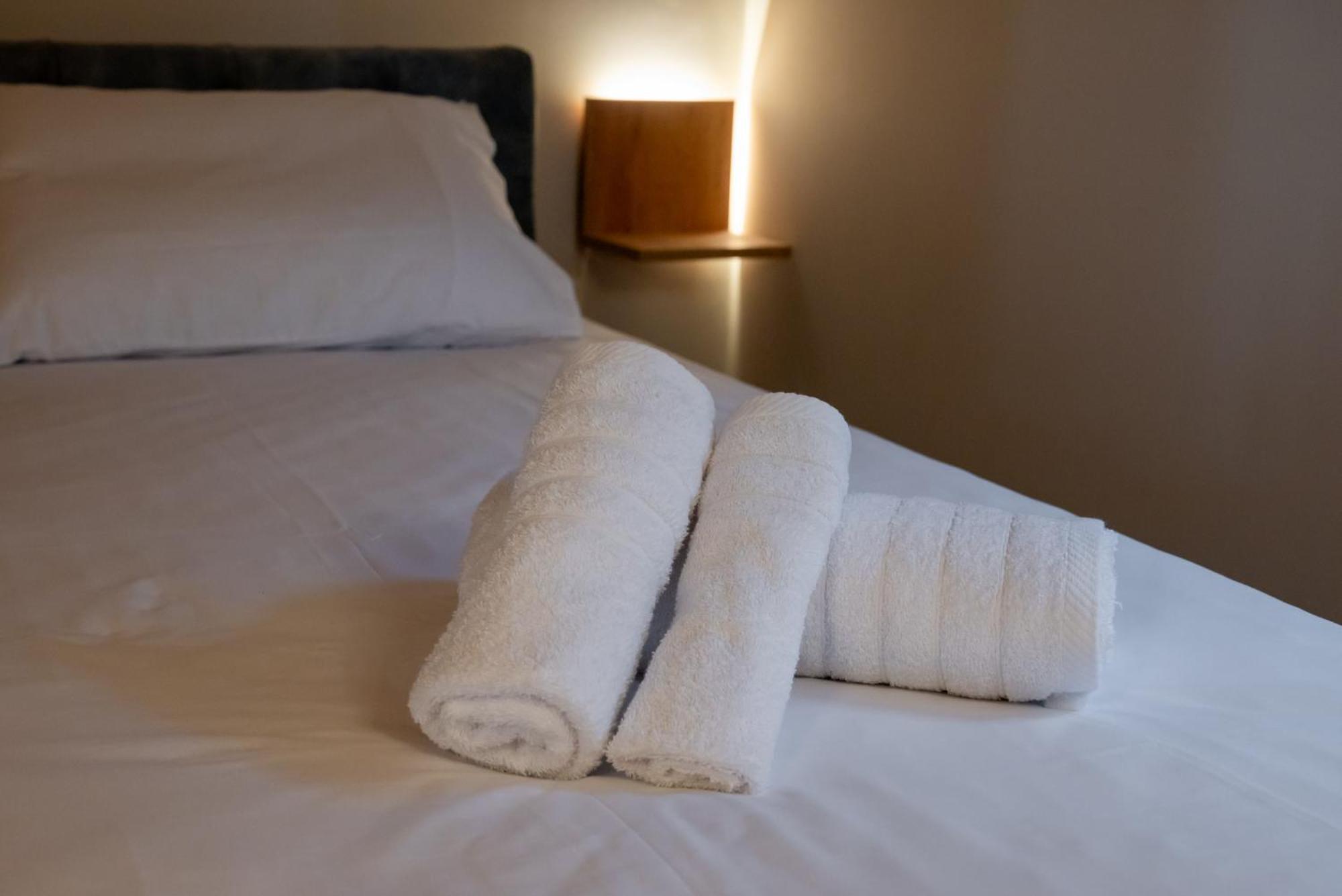 Paradise Apartments Artemida エクステリア 写真