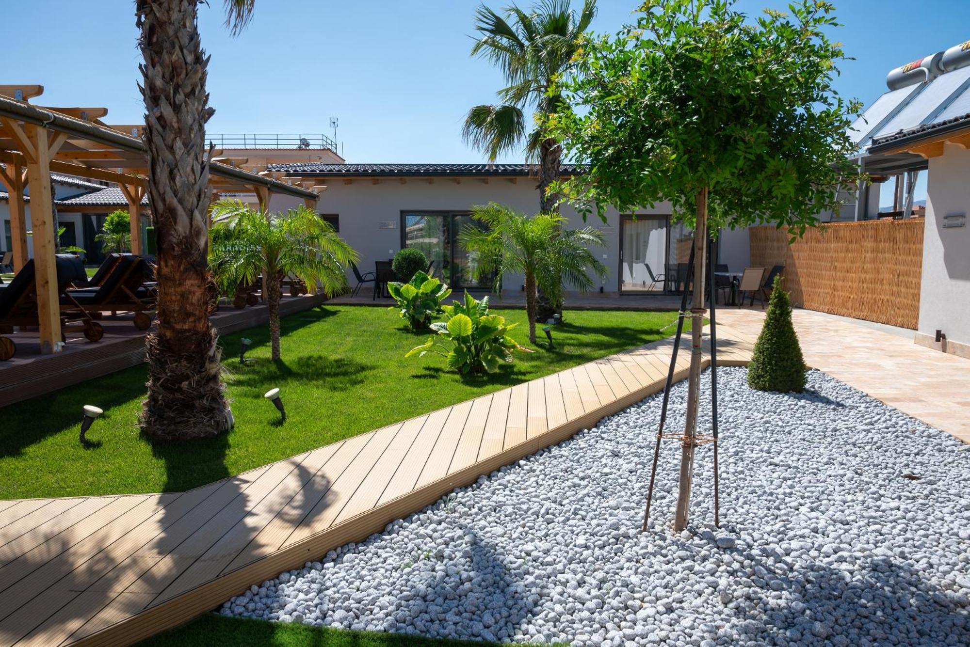 Paradise Apartments Artemida エクステリア 写真